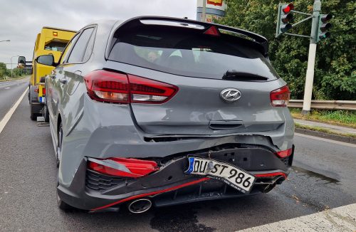 Bild eines kaputten i30N